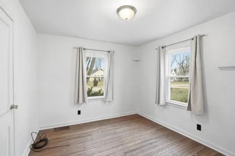 $199,900 | 1017 West 63rd Avenue, Merrillville, IN 46410