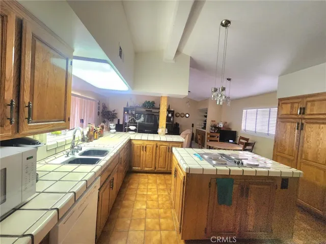 $625,000 | 450 Fairway Drive, Palmdale, CA 93551