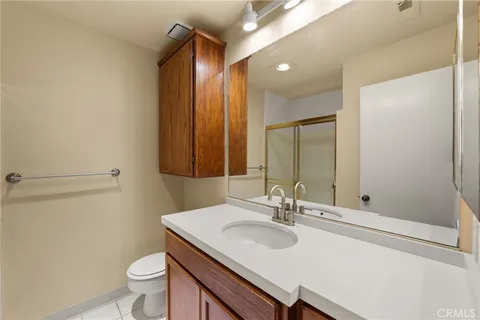 $815,000 | 11831 Courtleigh Drive, Unit 203, Los Angeles, CA 90066