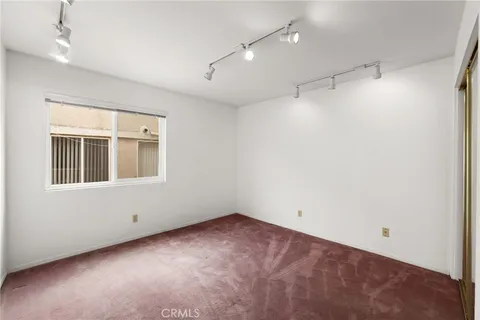 $815,000 | 11831 Courtleigh Drive, Unit 203, Los Angeles, CA 90066