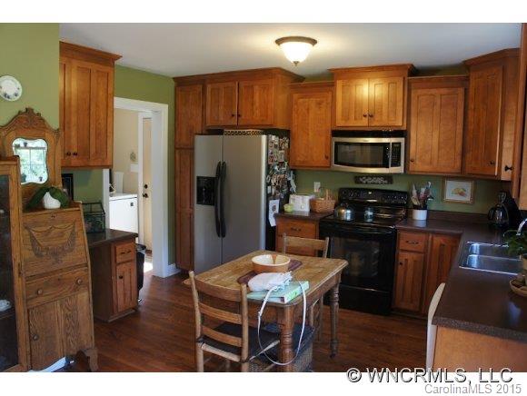 106 Watson Road Arden, NC 28704 - Photo 3 of 19 Gallery Image 3