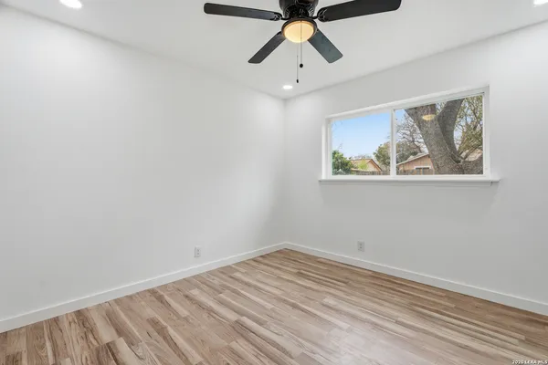 $224,999 | 4902 El Presidio, San Antonio, TX 78233