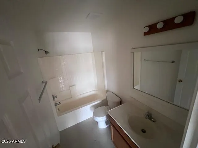 $850 | 4015 North Montezuma Drive, Unit B, Eloy, AZ 85131