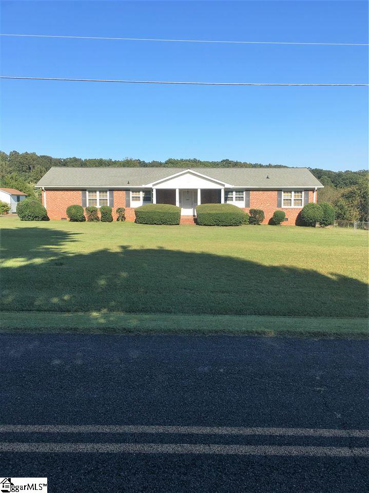 1007 Garrison Road Anderson, SC 29625 - Photo 1 of 33