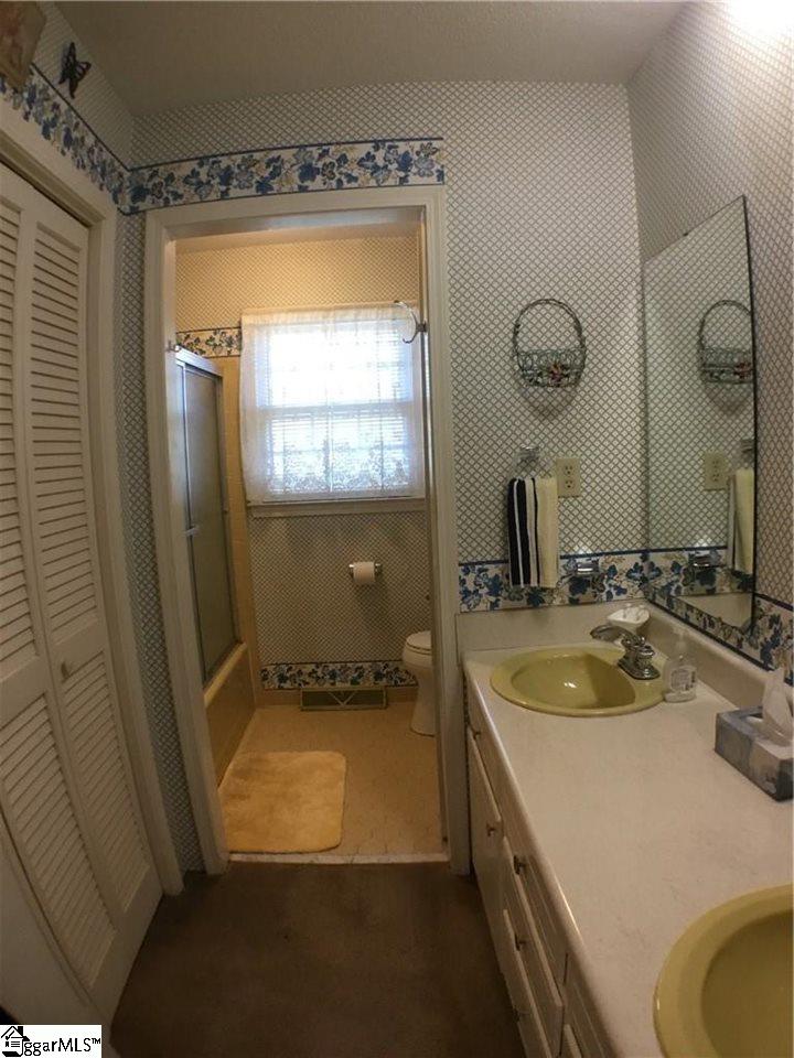 1007 Garrison Road Anderson, SC 29625 - Photo 17 of 33