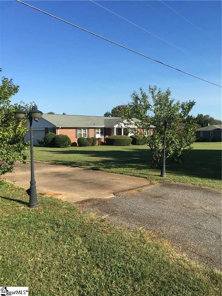 1007 Garrison Road Anderson, SC 29625 - Photo 3 of 33