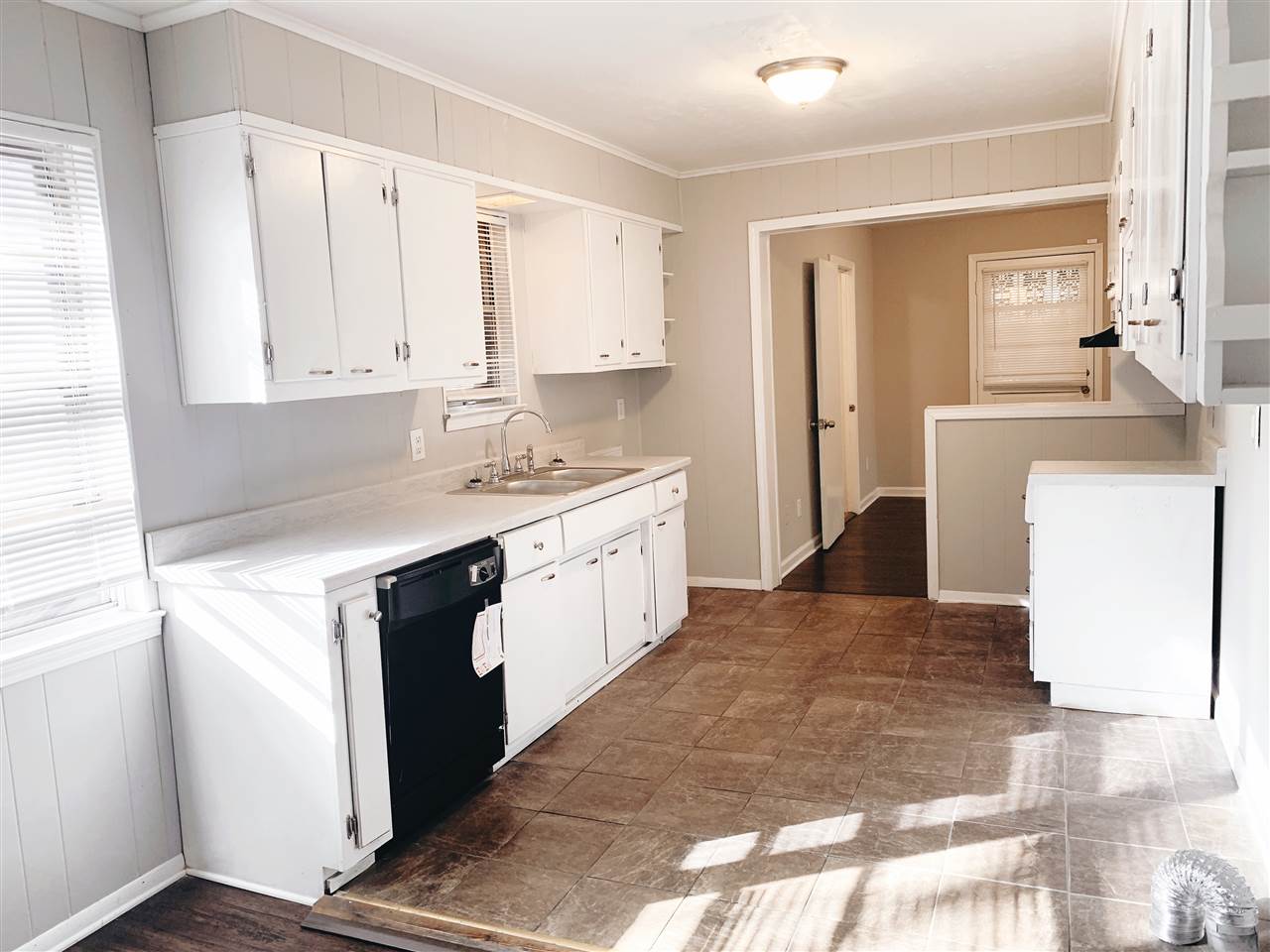 5457 Millbranch Road Memphis, TN 38116 - Photo 14 of 17