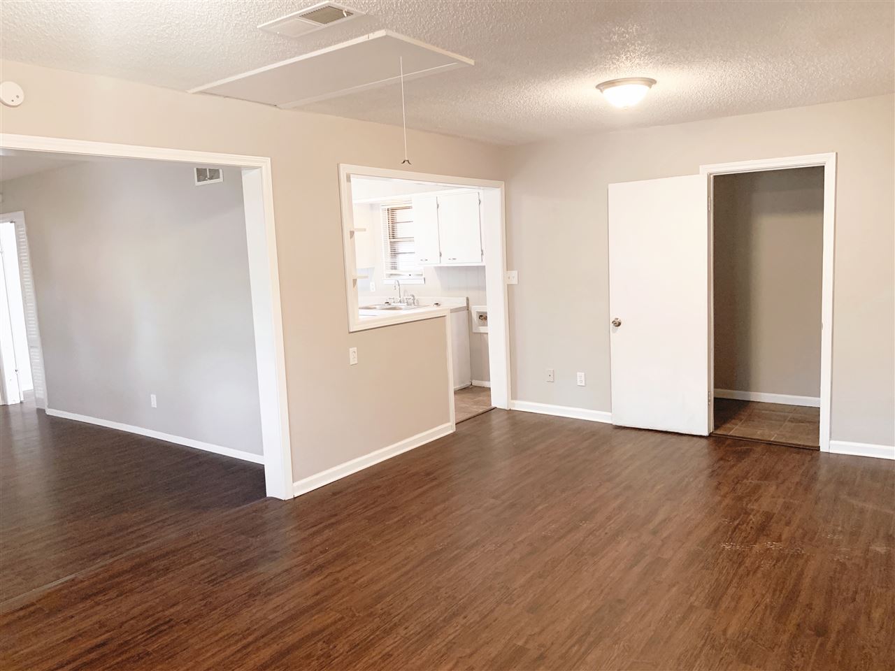 5457 Millbranch Road Memphis, TN 38116 - Photo 8 of 17