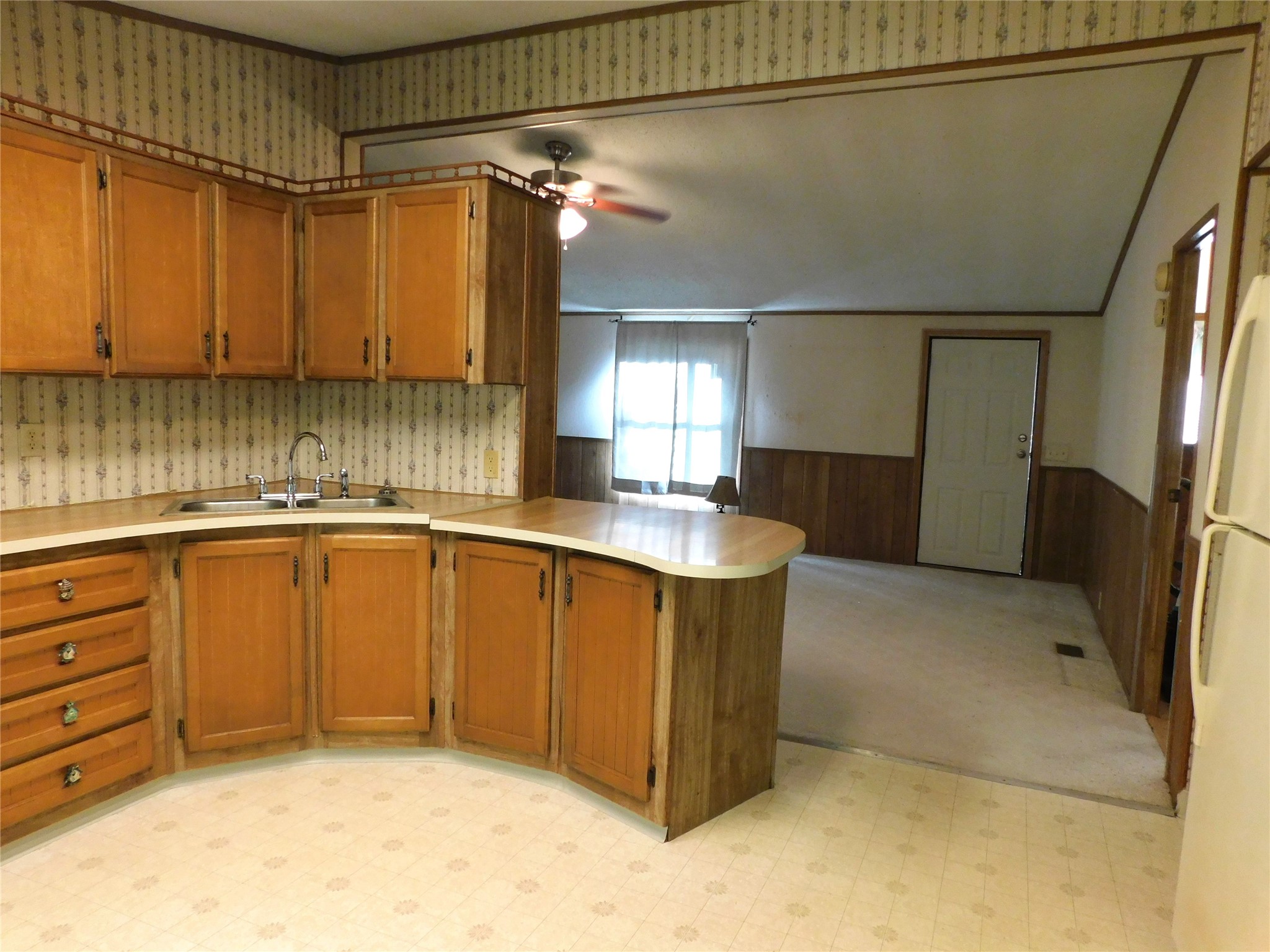 22 Prospect Street Whitney Point, NY 13862 - Photo 6 of 23