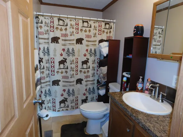 $114,900 | 13 Hickory Lane, Sandwich, IL 60548