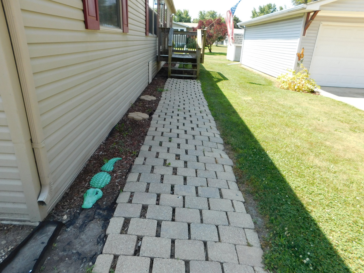 13 Hickory Lane Sandwich, IL 60548 - Photo 18 of 22