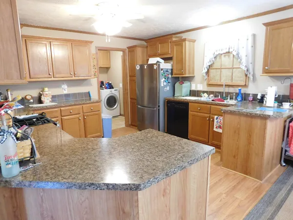 $107,500 | 13 Hickory Lane, Sandwich, IL 60548