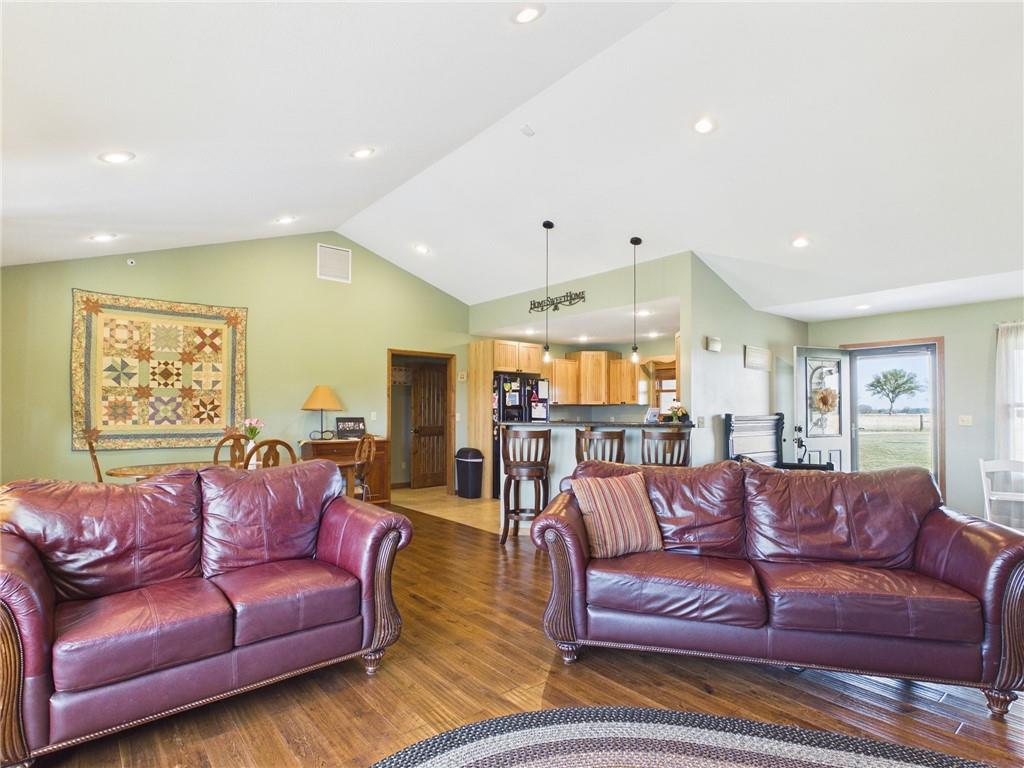 2082 Osage Road Fort Scott, KS 66701 - Photo 4 of 52