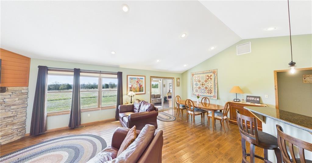 2082 Osage Road Fort Scott, KS 66701 - Photo 7 of 52