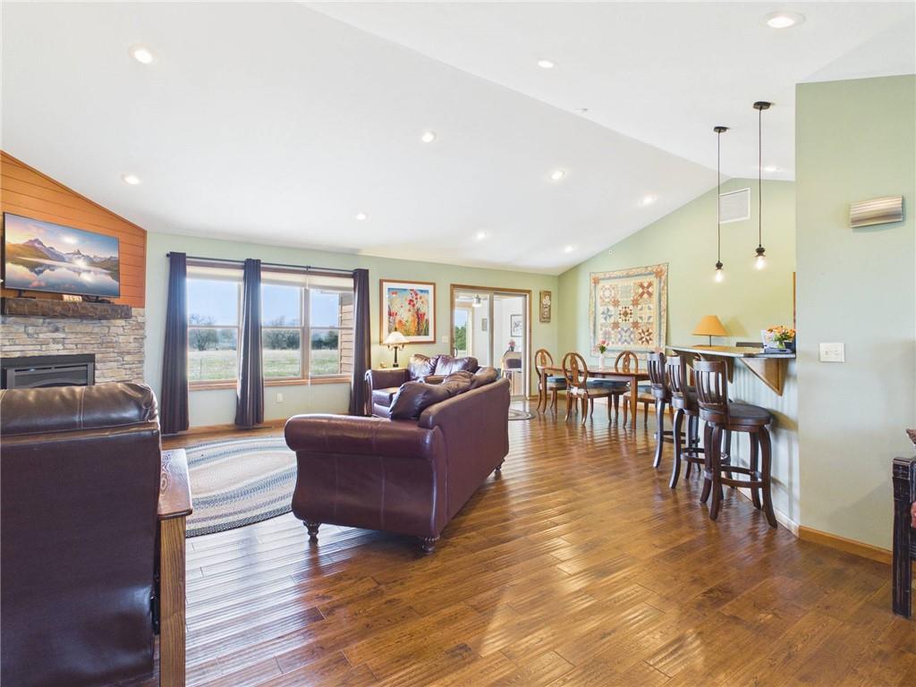 2082 Osage Road Fort Scott, KS 66701 - Photo 8 of 52