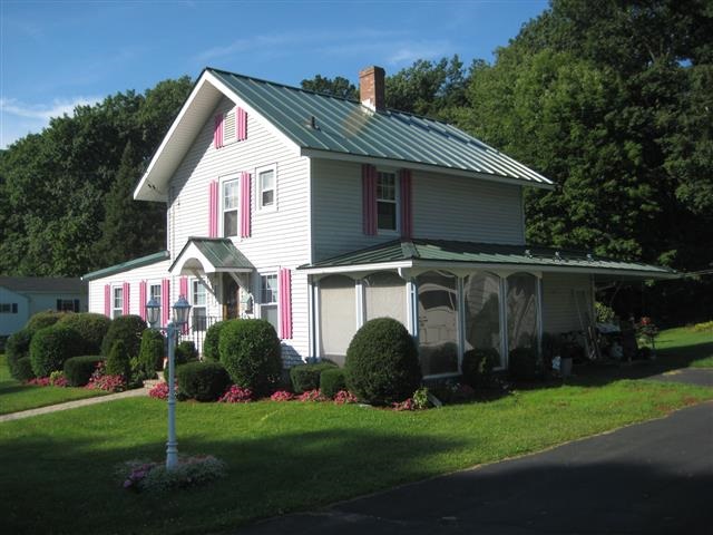 57 Watkins Avenue Rutland, VT 05701 - Photo 2 of 18