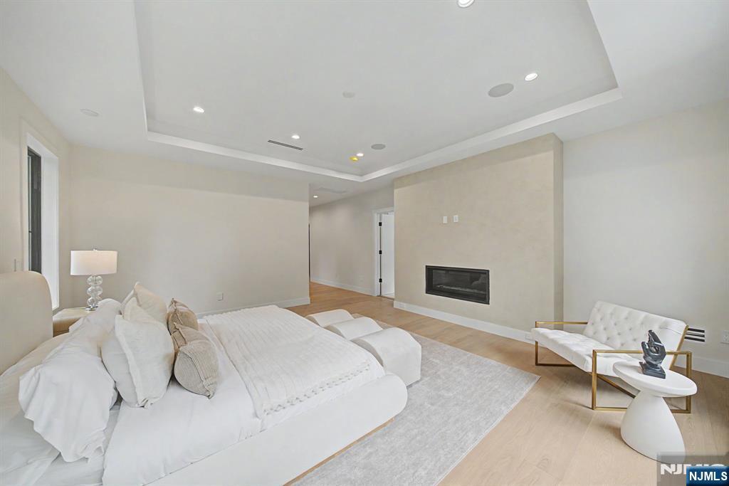 592 Piermont Road Demarest, NJ 07627 - Photo 27 of 50