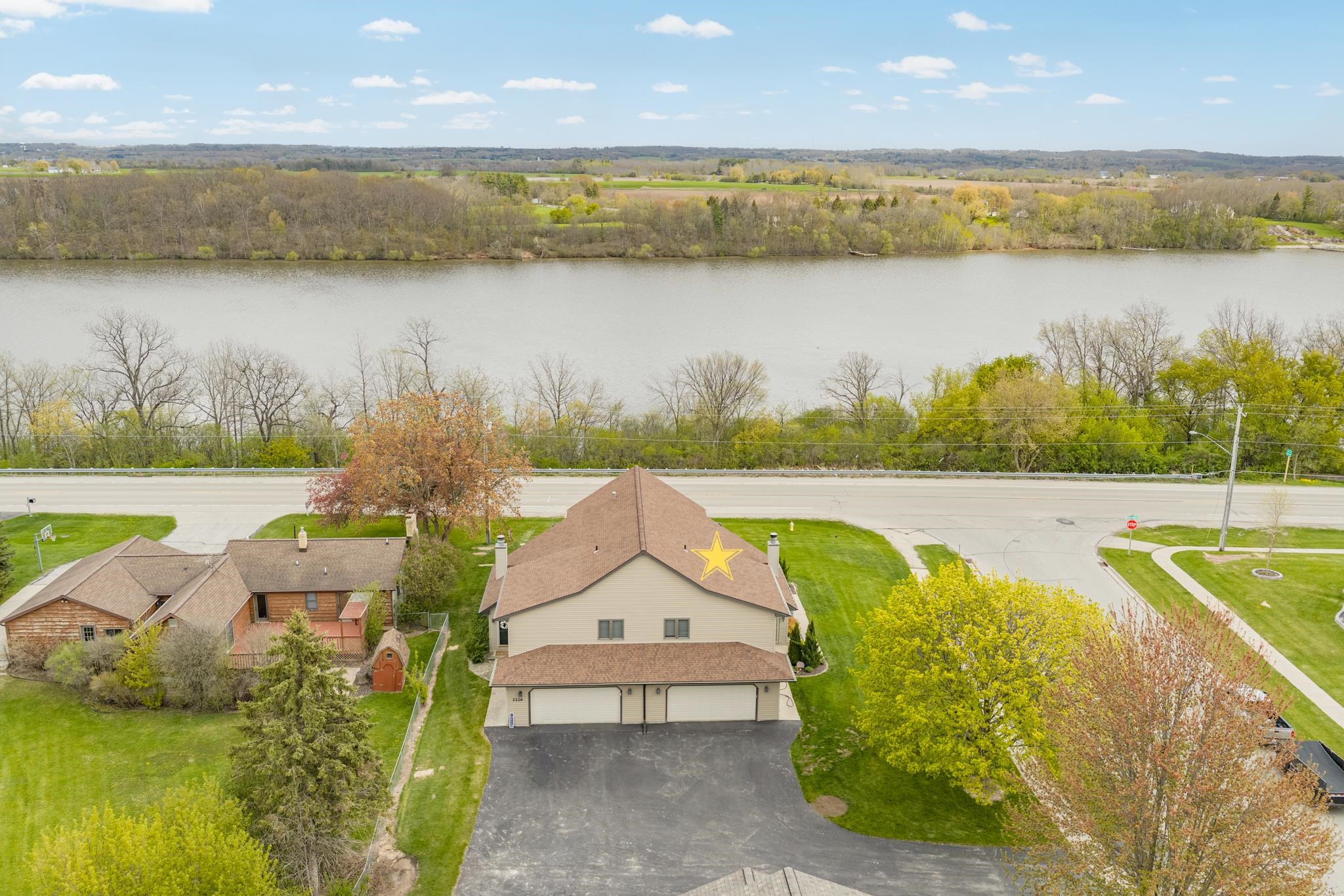 2228 Lost Dauphin Road De Pere, WI 54115 - Photo 50 of 54