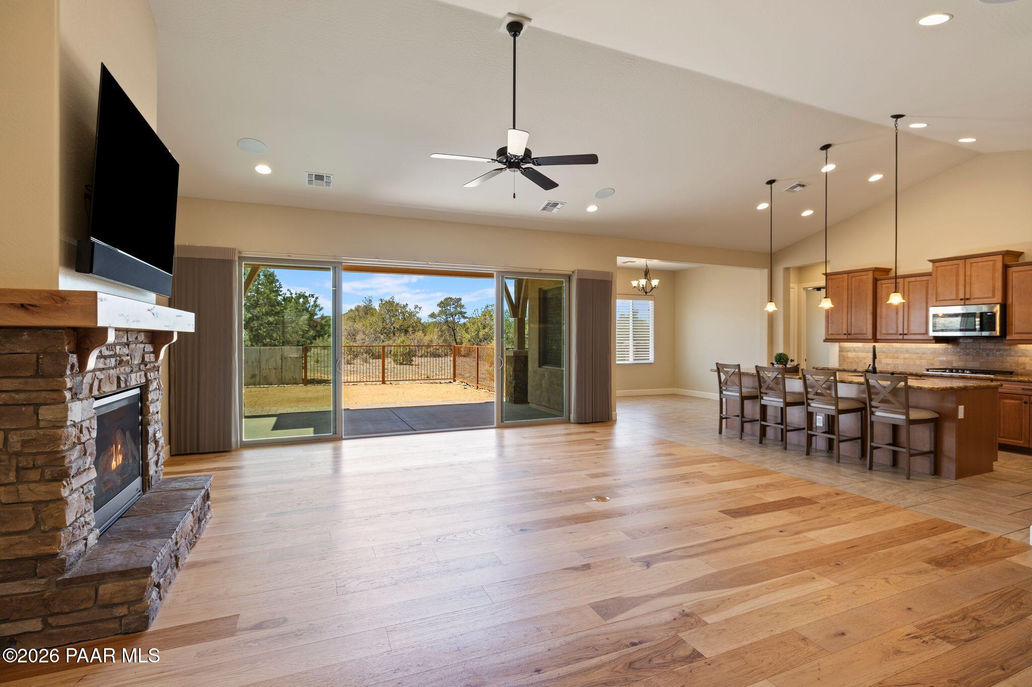 4850 West Three Forks Road Prescott, AZ 86305 - Photo 11 of 69 039-Living Room