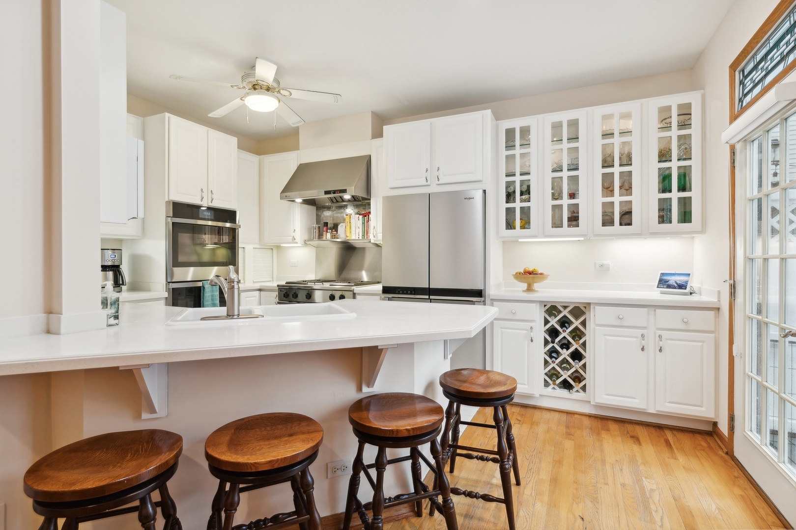 1000 Cedar Street Park Ridge, IL 60068 - Photo 6 of 21 Gallery Image 6