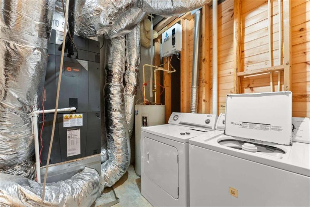 53 Elm Ridge Drive Cleveland, GA 30528 - Photo 35 of 60 a utility room with dryer and washer