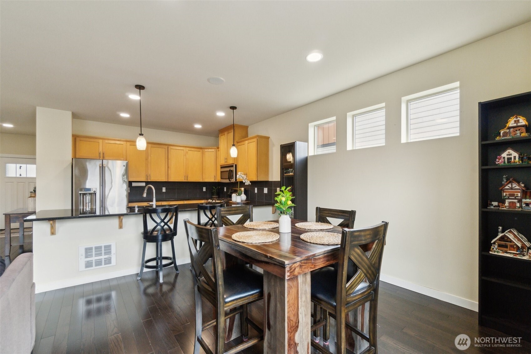 16502 Southeast 2nd Avenue Bothell, WA 98012 - Photo 14 of 38 Gallery Image 14