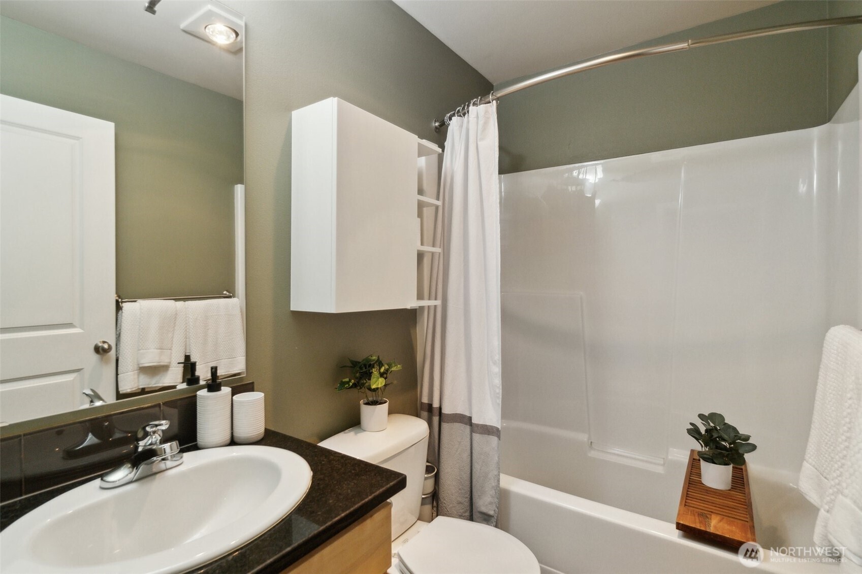 16502 Southeast 2nd Avenue Bothell, WA 98012 - Photo 29 of 38 Gallery Image 29