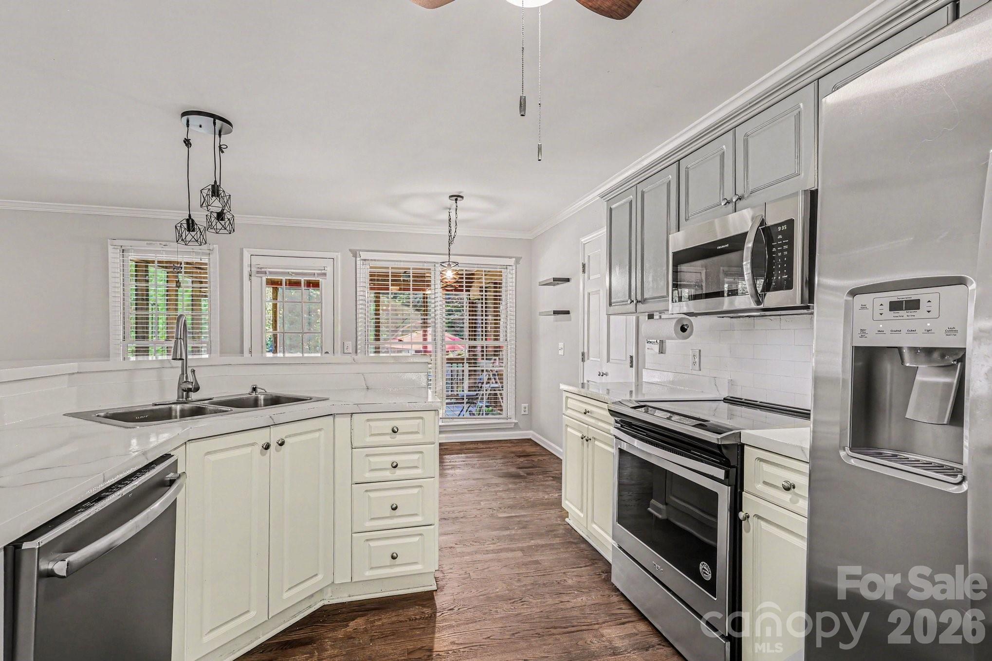 3065 Wayne White Road Climax, NC 27233 - Photo 5 of 34