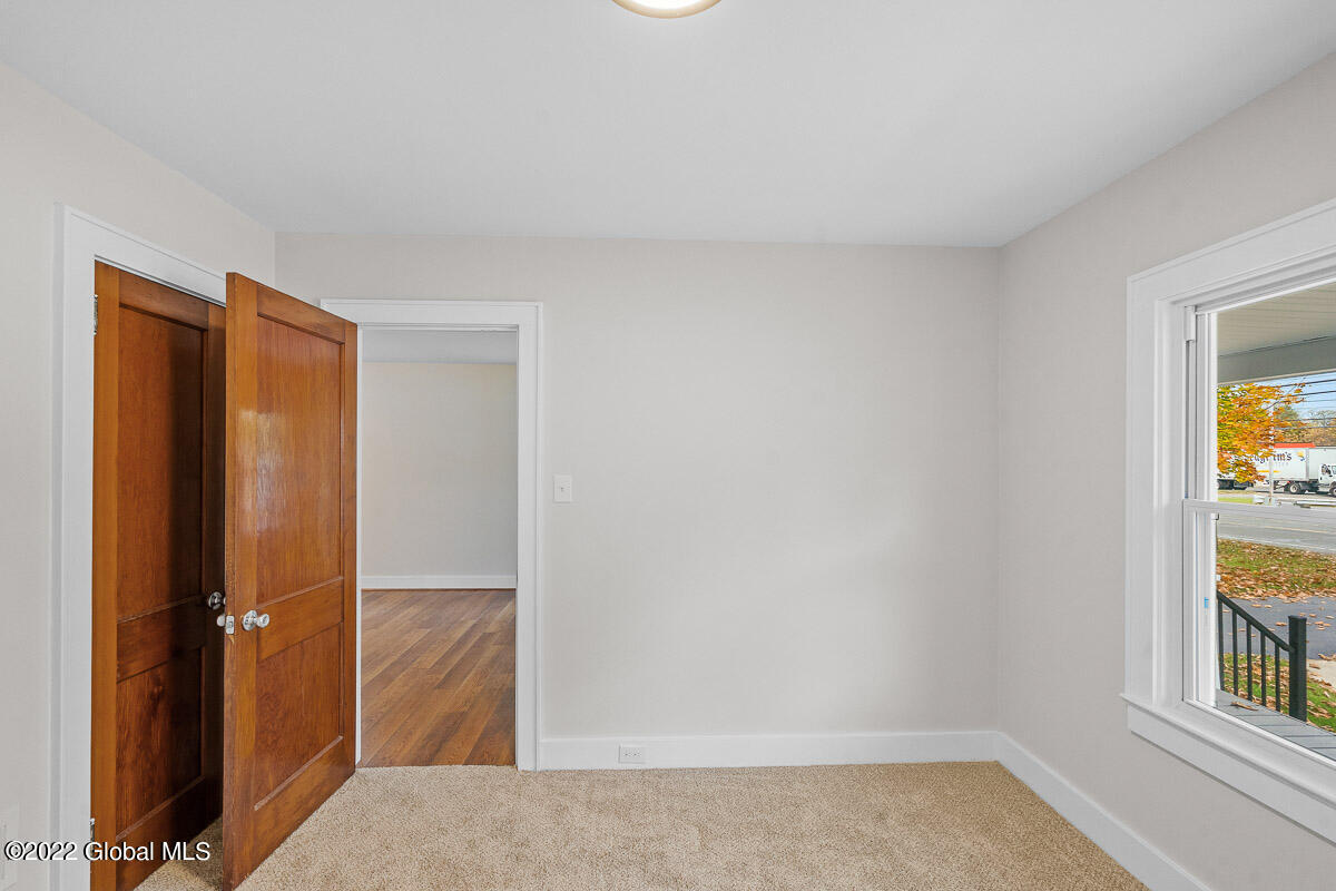 1006 Fort Hunter Road Schenectady, NY 12303 - Photo 22 of 42 1006 Fort Hunter Road Schenectady NY 019