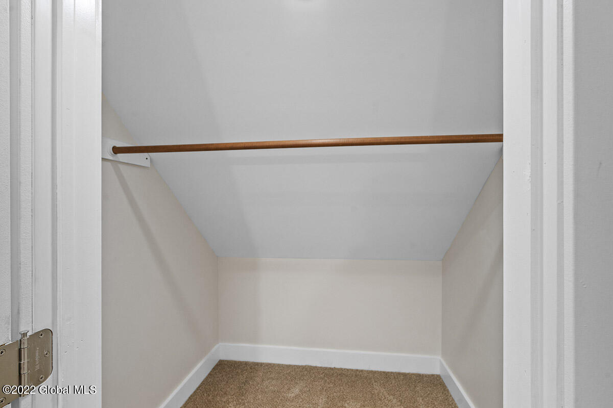 1006 Fort Hunter Road Schenectady, NY 12303 - Photo 36 of 42 1006 Fort Hunter Road Schenectady NY 044