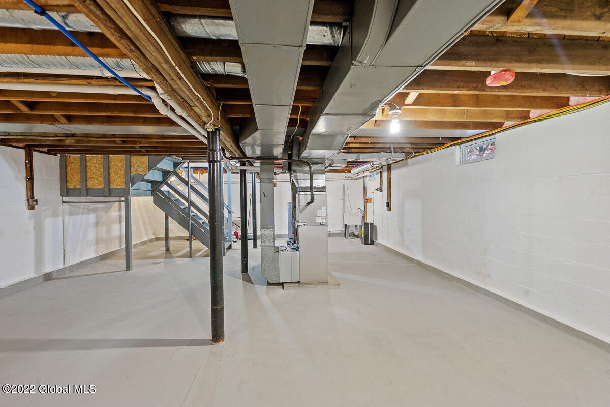 1006 Fort Hunter Road Schenectady, NY 12303 - Photo 41 of 42 1006 Fort Hunter Road Schenectady NY 049