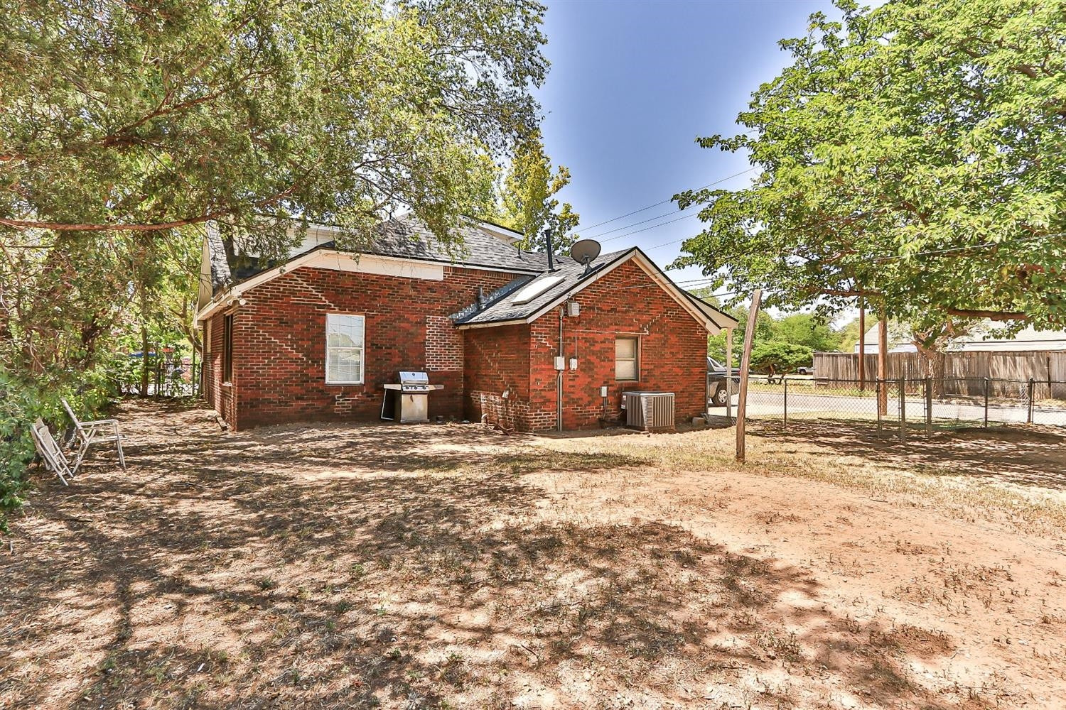 2012 25th Street Lubbock, TX 79411 - Photo 25 of 27 Photo 25