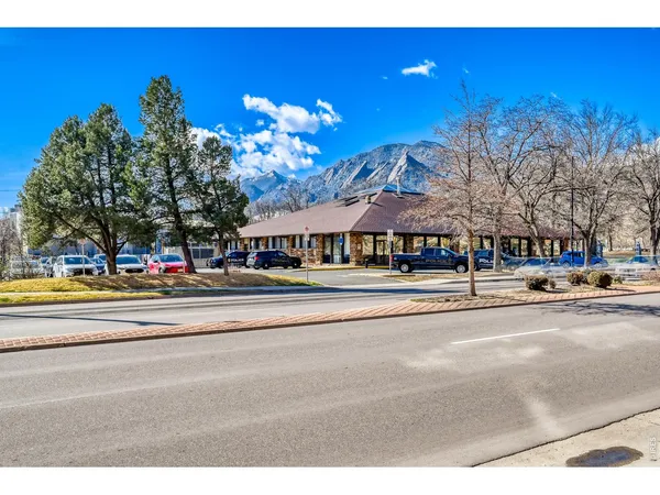 $242,295 | 1301 Canyon Boulevard, Unit 203, Boulder, CO 80302