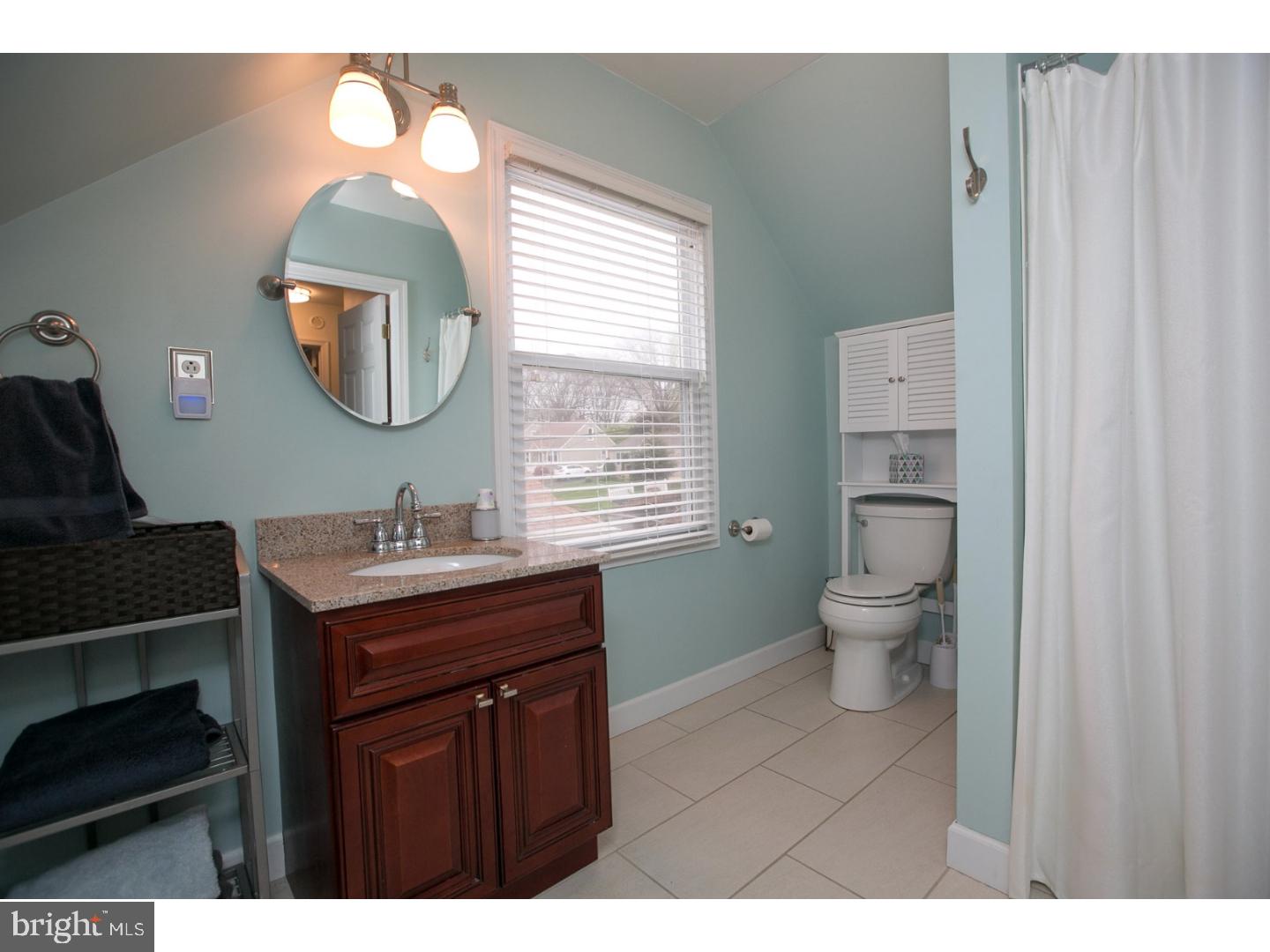 216 Gilpin Road Willow Grove, PA 19090 - Photo 18 of 25 Gallery Image 18