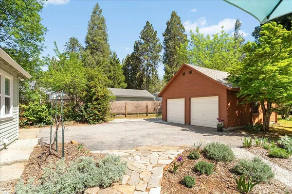 $549,950 | 10041 Greenwood Road, Grass Valley, CA 95945