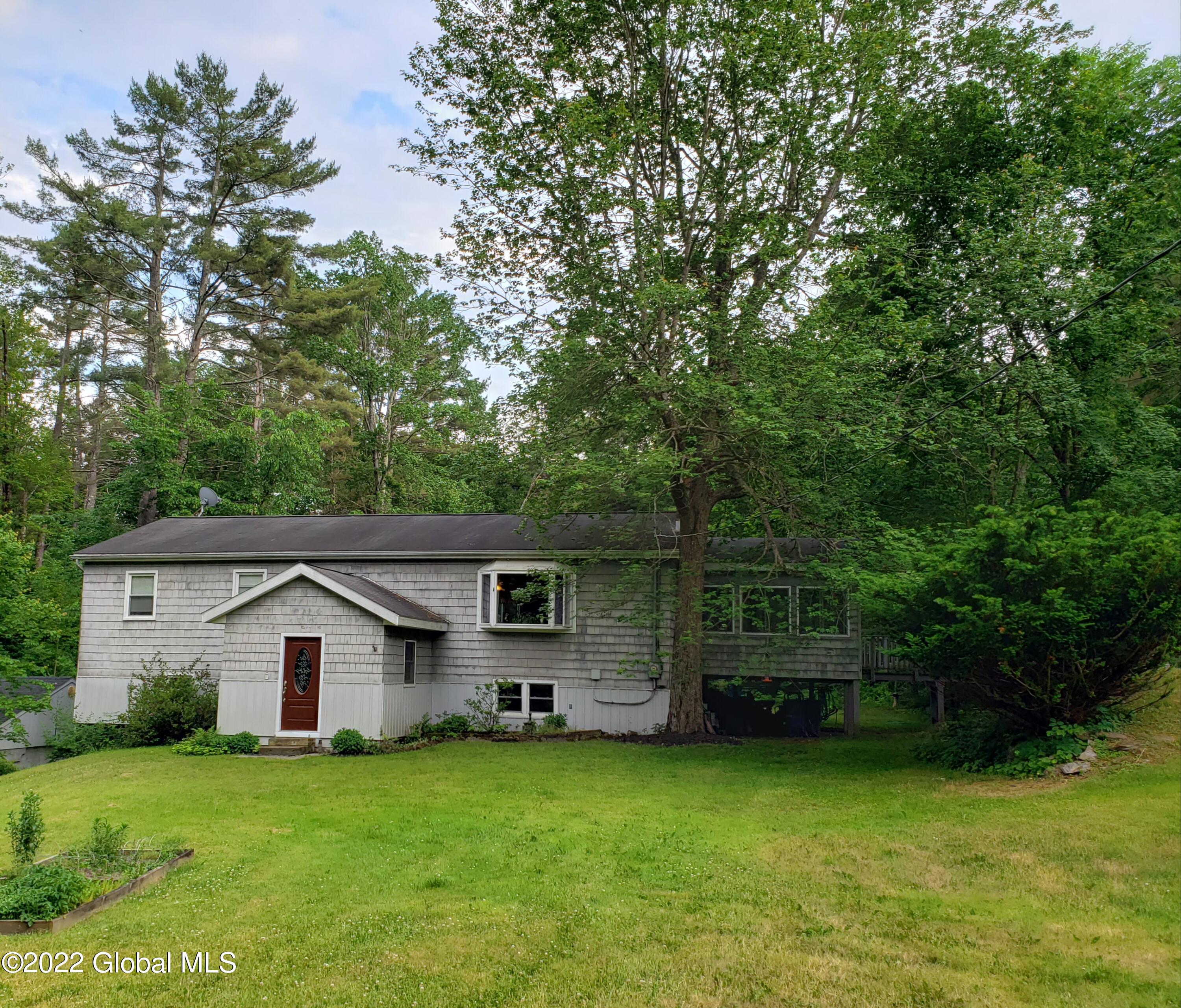 106 Riddle Road Greenwich, NY 12834 - Photo 1 of 23 riddle 31