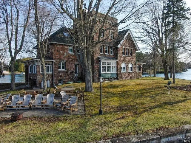 $2,595,000 | 45232 Longue Vue, Wellesley Island, NY 13640