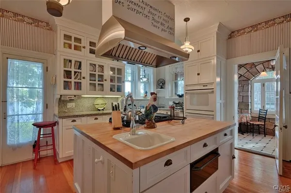 $2,595,000 | 45232 Longue Vue, Wellesley Island, NY 13640