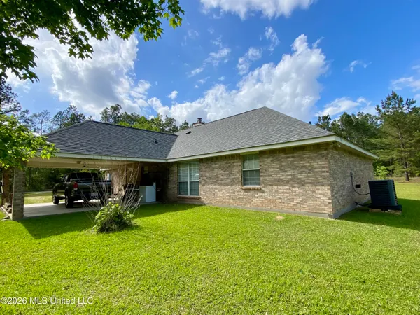 $285,000 | 7 Hummingbird Lane, Picayune, MS 39466