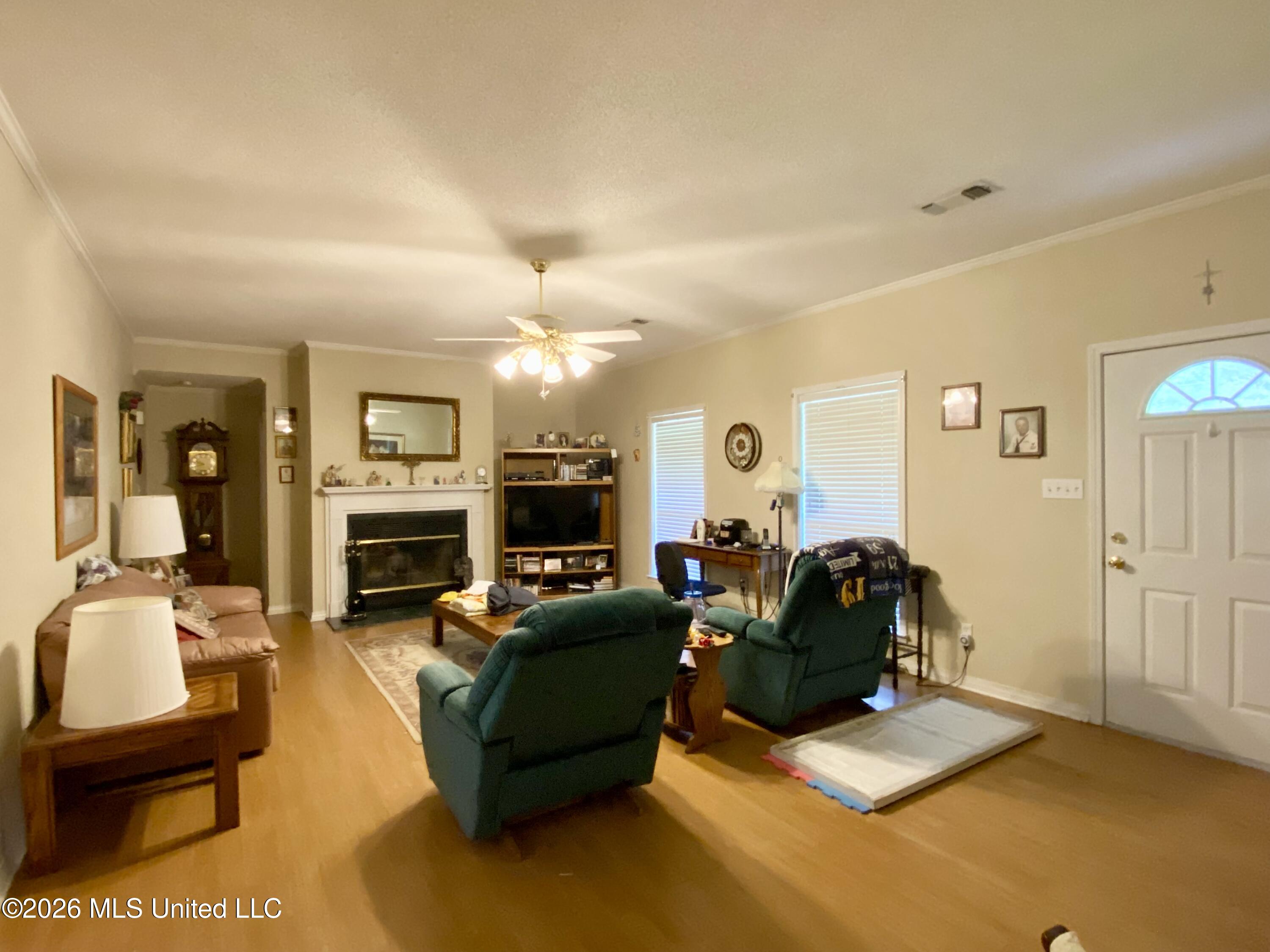 7 Hummingbird Lane Picayune, MS 39466 - Photo 3 of 17 3, IMG_9221