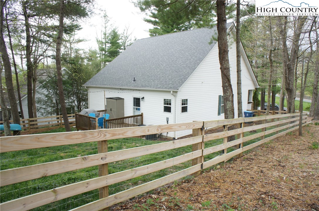 225 Cecil Miller Road Boone, NC 28607 - Photo 3 of 16 Gallery Image 3
