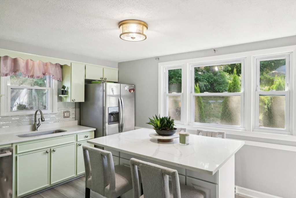 104 Brookside Road Lynn, MA 01902 - Photo 13 of 36 Gallery Image 13