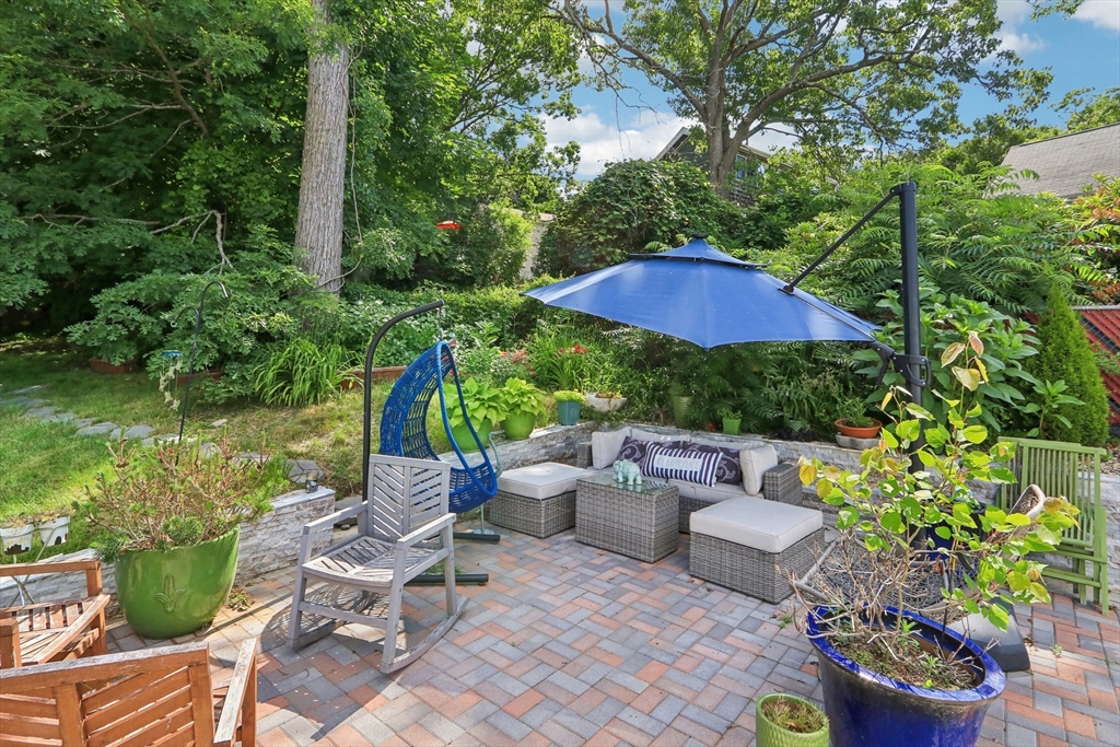 104 Brookside Road Lynn, MA 01902 - Photo 32 of 36 Gallery Image 32