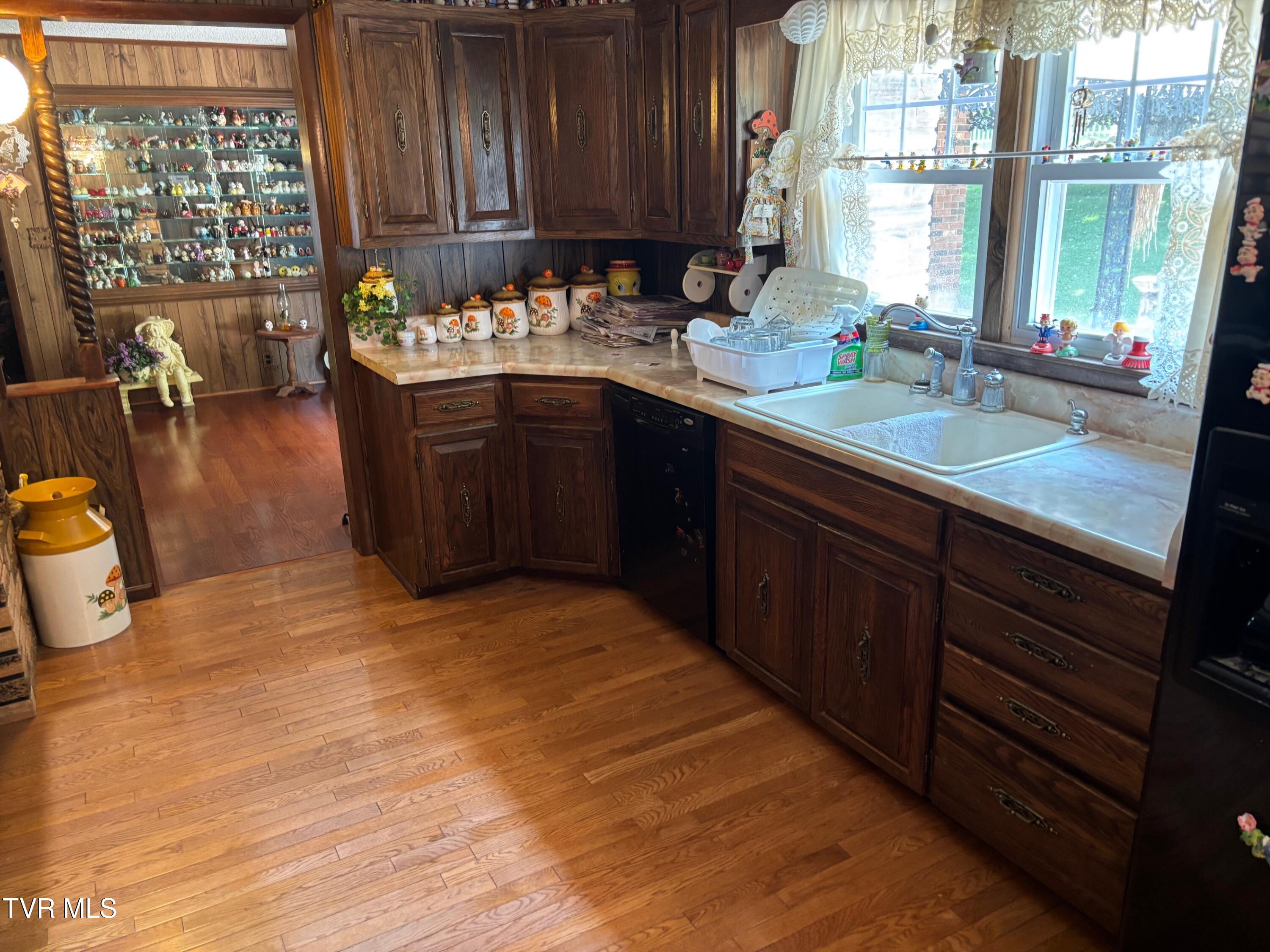 910 Heritage Road North Limestone, TN 37681 - Photo 7 of 22 Heritage -5