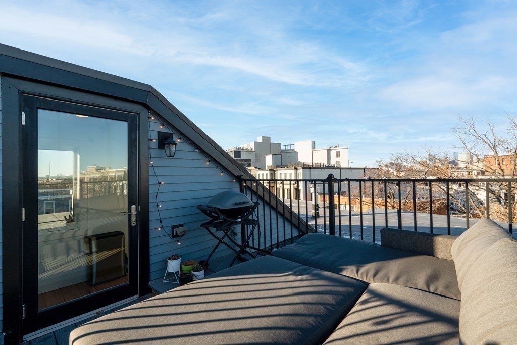 5 Mohawk Street, Unit 5 Boston, MA 02127 - Photo 18 of 22