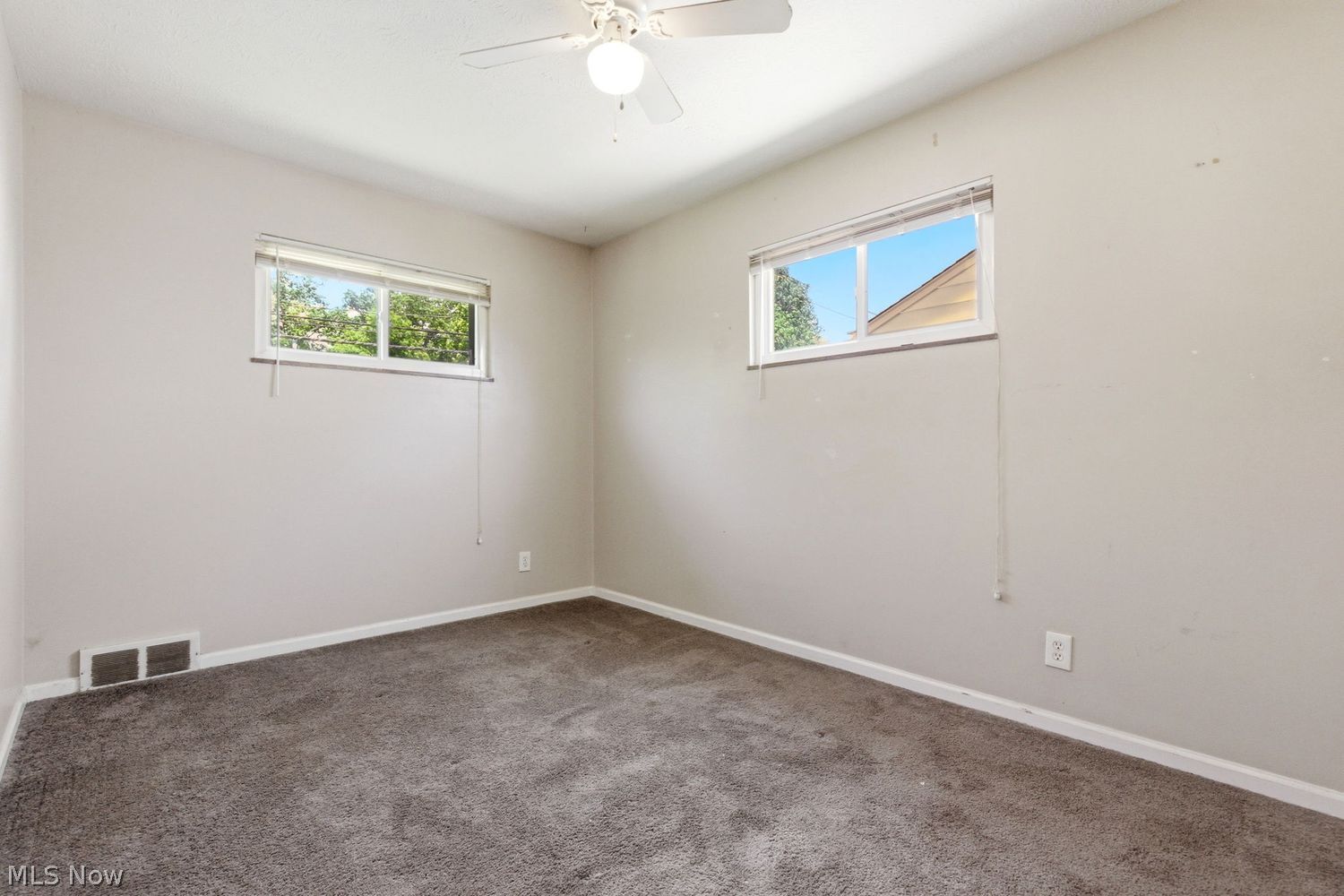 29967 Regent Road Wickliffe, OH 44092 - Photo 4 of 10