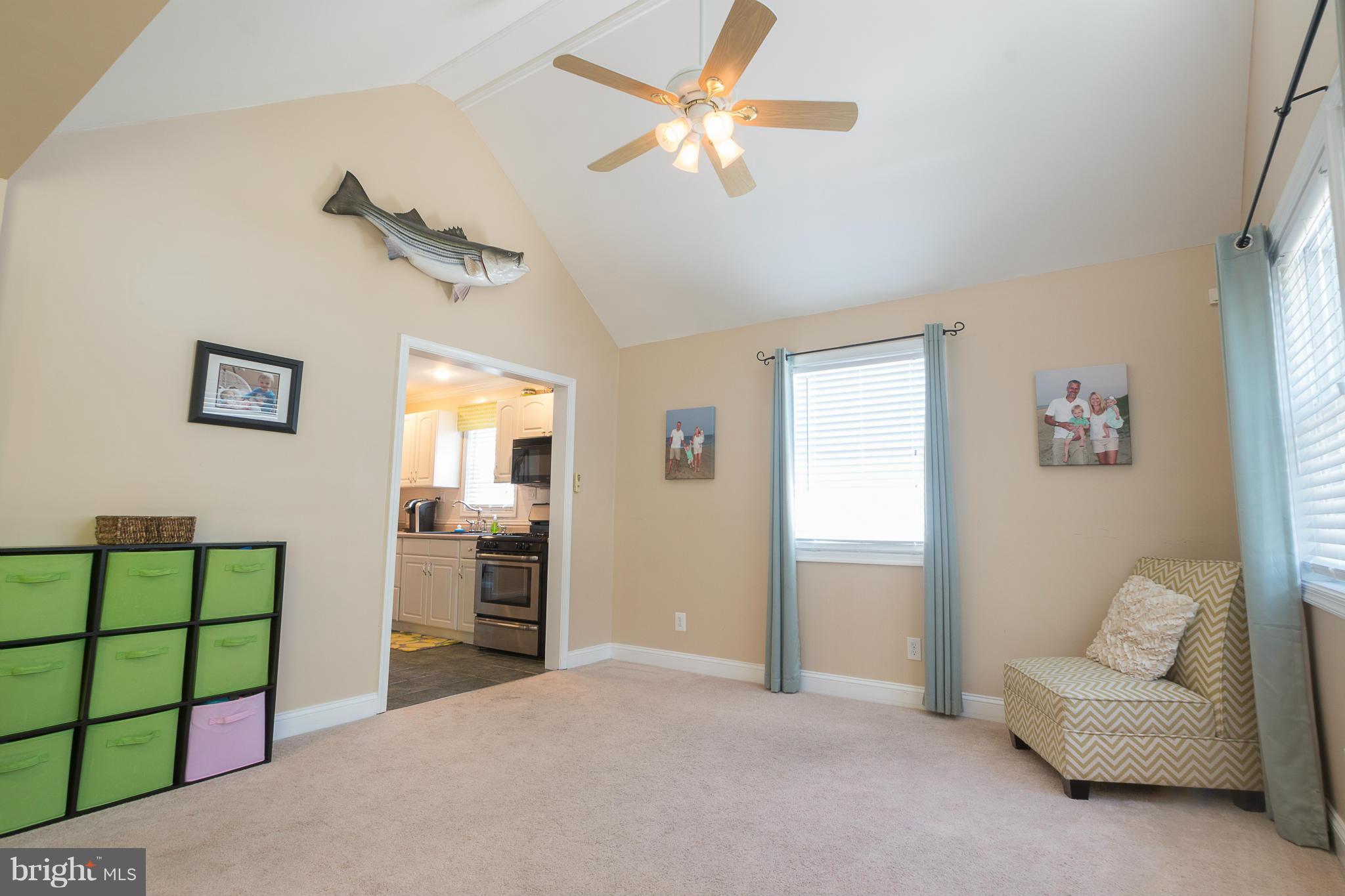 9944 Bird River Road Baltimore, MD 21220 - Photo 10 of 28 Interior (General)