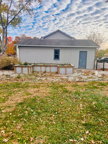 $565,000 | 7814 East County Road 200 North, Avon, IN 46123