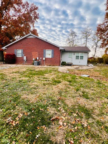 $565,000 | 7814 East County Road 200 North, Avon, IN 46123