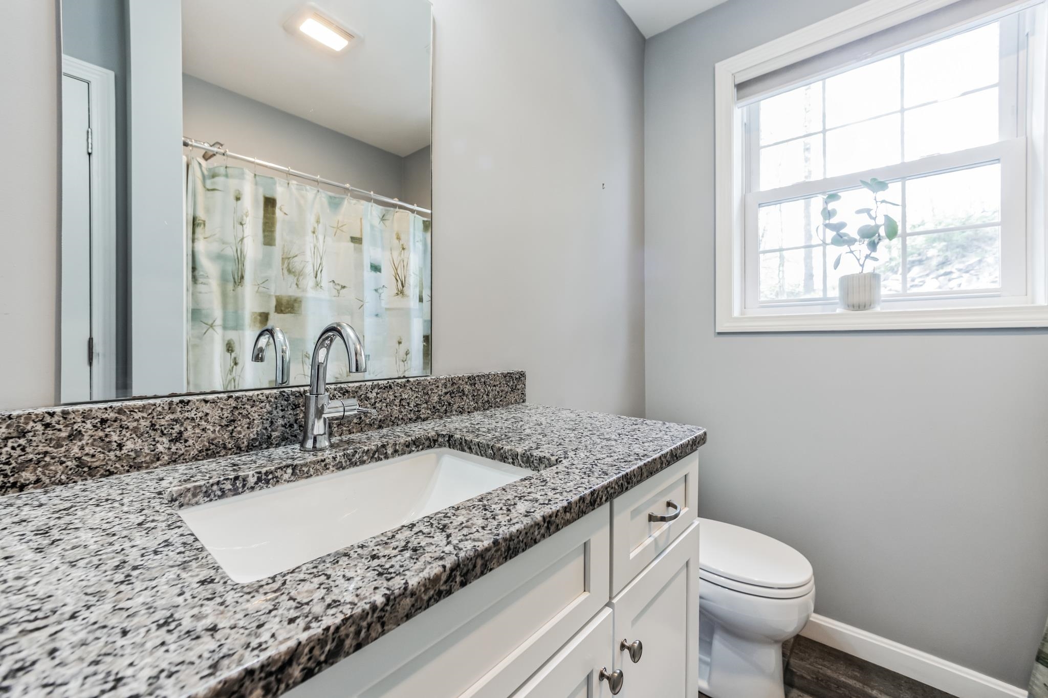 25 A New Searles Road Nashua, NH 03062 - Photo 18 of 27 Gallery Image 18